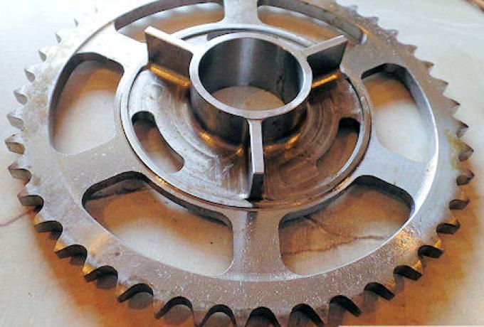 Brough Superior. Enfield Type. (Norton) Kettenrad 45 Zähne. 45z