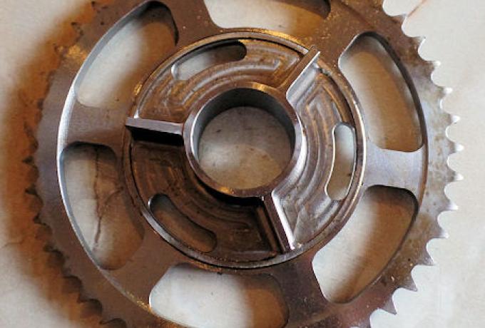 Brough Superior. Enfield Type. (Norton) Kettenrad 45 Zähne. 45z