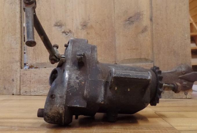 Triumph Swing. arm Gearbox used 5T.6T.T100.T110