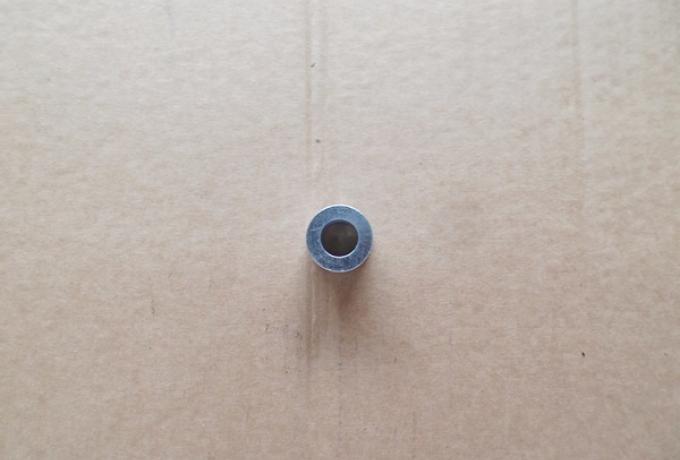 Triumph Distanzstück für Scheinwerfer