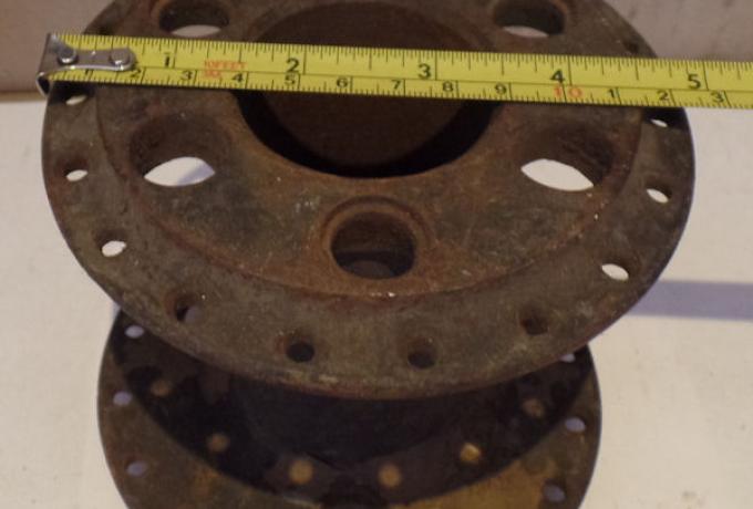 Norton Rear Wheel Hub used. 16H. WD.