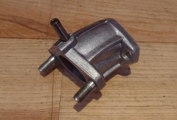 Norton Vergaserzwischenstück 1 3/16" - 1 1/8"