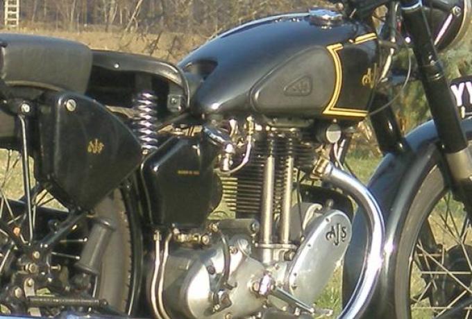 AJS. 16M. 1946.