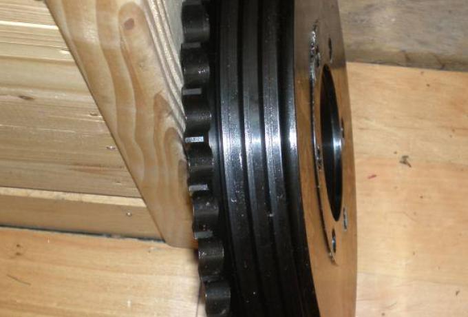 BSA Wheel Sprocket/Brake Drum 46T. Gold Star 