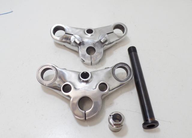 Triumph Yoke Set