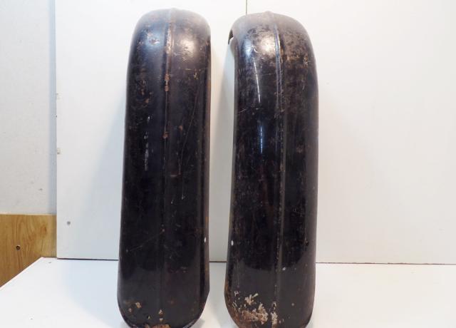 Universal Front Vintage Kneeguards Pair used