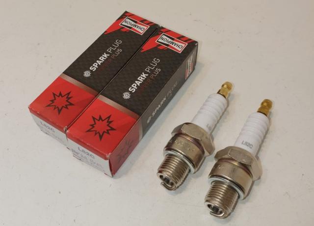 Spark Plug Champion L82C Set of 2