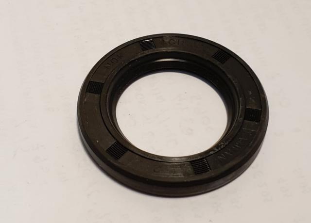 Norton P11 P11A Oil Seal Front Wheel