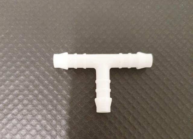 Norton Fuel Pipe "T" Piece 