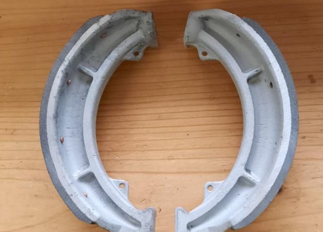 BSA A7 / A10. Ariel. Brake Shoes. 7". Pair