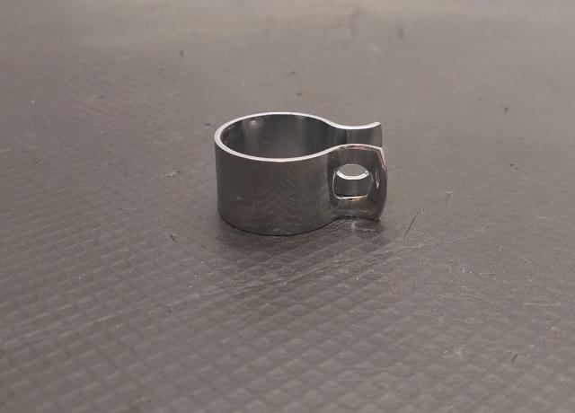 Triumph T160 Branch Pipe Clip 1"