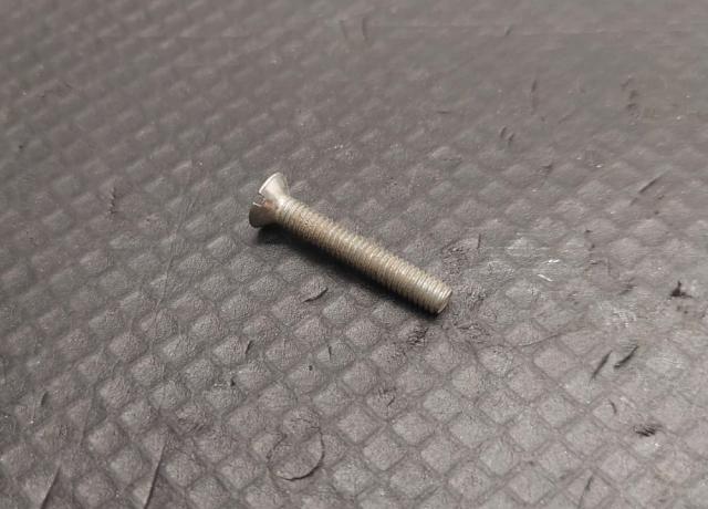 Triumph Screw