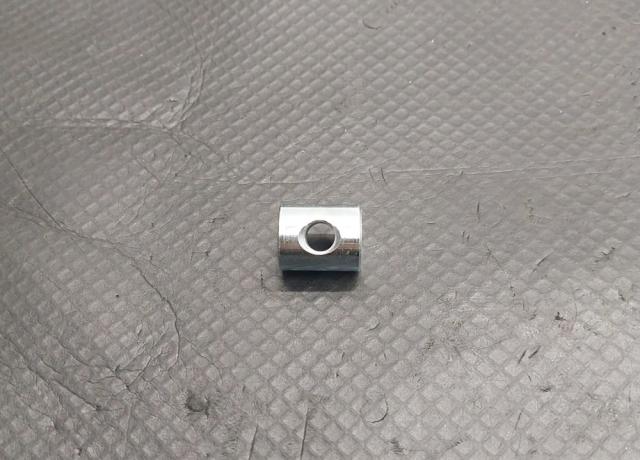 Norton Petrol Tank Strap Roller - Tool Tray End