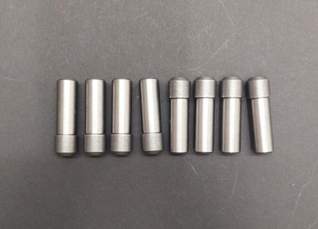 Ariel SQ4 Valve Guide Set of 8. Iron 1955-59