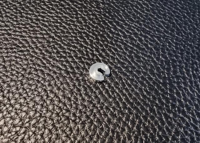 Triumph T150 Throttle Retaining Cap