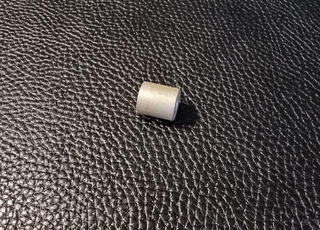 Triumph T160 Distance Piece Stop Light