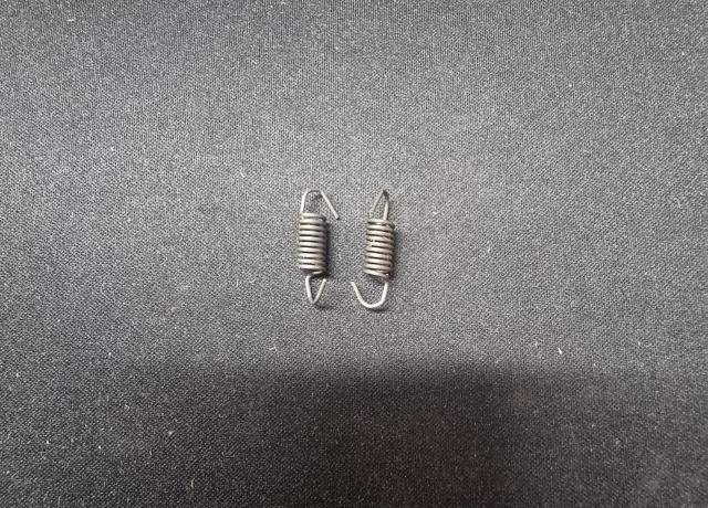 Lucas.  Springs Magneto Automatic Advanced and Retard /Pair