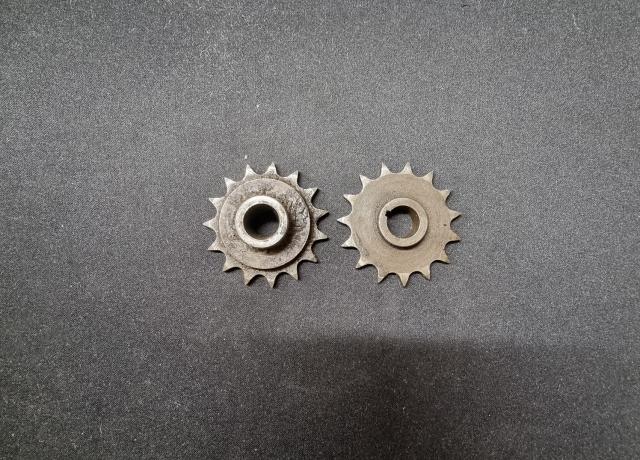 Norton Magneto Sprocket 15T. /Pair