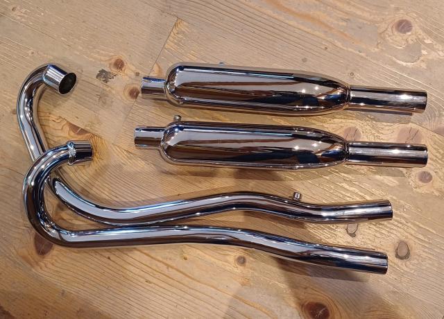Triumph 650cc. TR6C. High Level Exhaust Set. cross over 1967-72