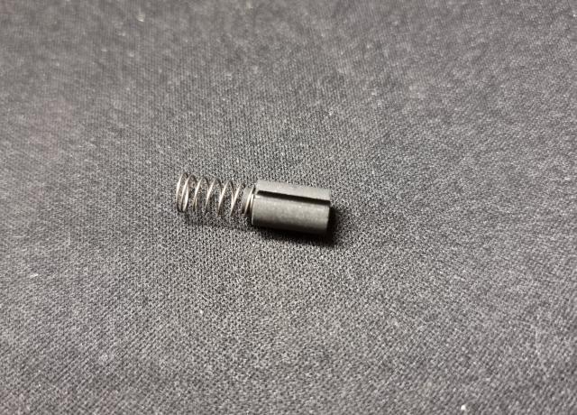 Brush earth early magdyno. MO1 Lucas NOS