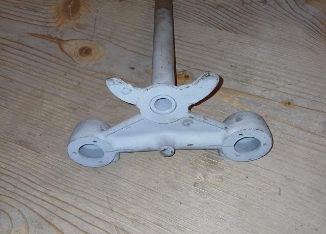 AJS/Matchless G3L Bottom Yoke. Head Stem. used  for 1 1/8" fork stanchions