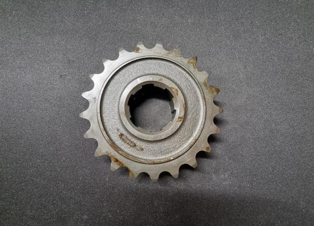 Triumph 5 Speed Sprocket 21T. 
