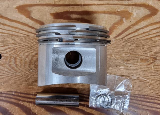 Triumph Hepworth. Tiger Cup. T20 200cc. OHV. Piston. STD + 1,6mm. NOS. 