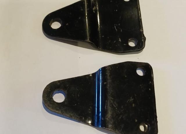 Silencer Mounting Bracket BSA A10 /Pair