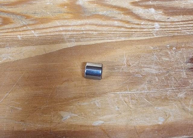 Scott Main Bearing Roller