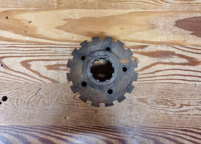 Clutch Center used. 