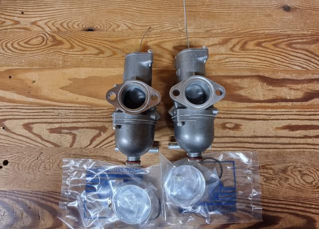Amal. Triumph T140V. Bonnie. Carburettor Pair 1973. STD
