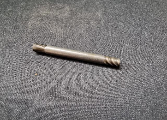 Norton Model 7. Iron Engine. Inlet Valve Cover Stud. Pre Featherbed Models