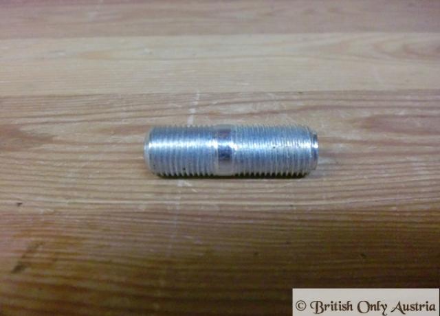 Triumph Footrest Stud 1968  1.9/16" x 1/2" 18TPI UNF