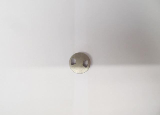 Norton disc - rotaining - camshaft breather