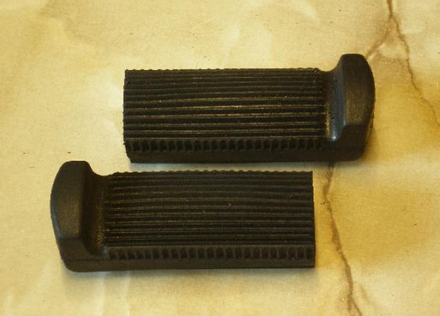 Velocette Footrest Rubbers rear /Pair fits into channel
