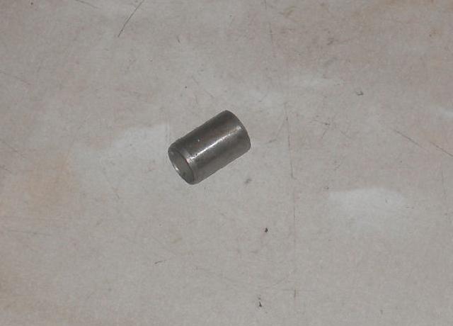 Triumph Hohlstift für Kurbelwellengehäusehälfte  350/500ccm