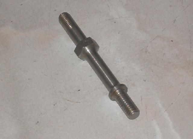 Triumph Alternator Stud short T120