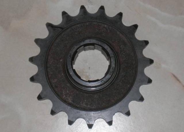 BSA A65 Gearbox Sprocket 19T.