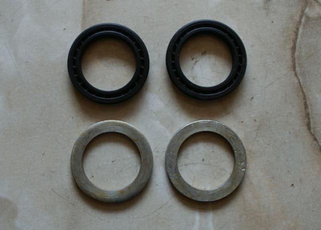 Triumph Oil Seal Front Fork /Set