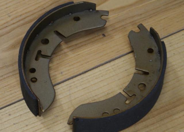 BSA/Triumph Brake Shoes Front for Conical Hub 8" /Pair