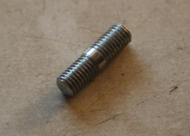 Triumph T20 Cylinder Head to Carb Stud. 13/16" x 1/4"26TPI/BSC