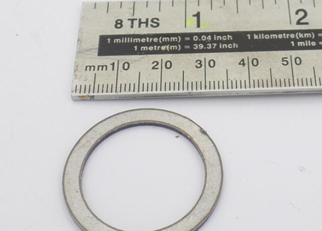 Spacer. Washer between bearings 016889A