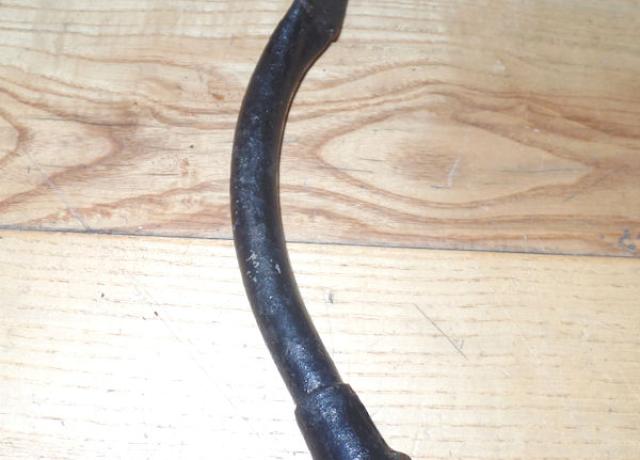AJS/Matchless Tube Supporting rear of rear mudguard, Lifting handle used