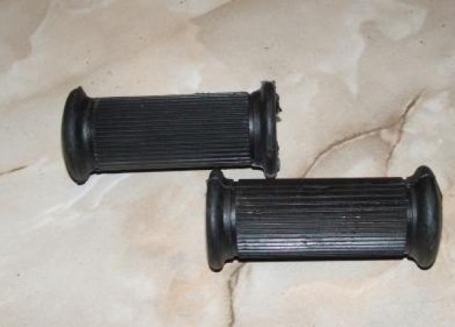 Norton Footrest Rubbers Front Dominator/Commando ES2/M50 /Pair