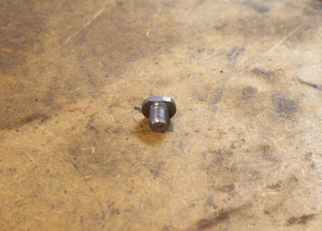 Vincent Footpiece Plug SS 18TPI