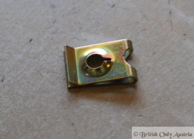 Klammer f. Rücklicht Montage