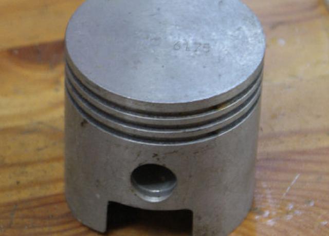 Piston NOS 61.75mm