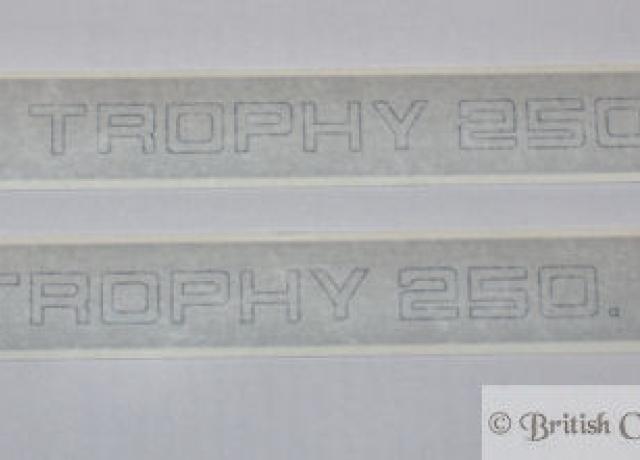 Triumph Trophy 250 Aufkleber / Folie Paar