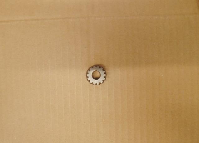 Norton Zahnrad für Ölpumpe Aussenseite 6 Start