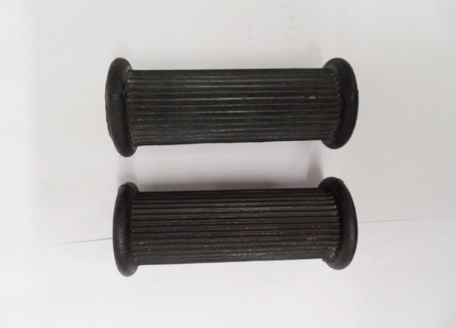 Universal Footrest Rubber closed/Pair 